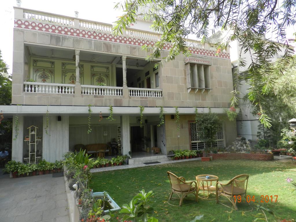 Tara Niwas Hotel Jaipur Exterior photo